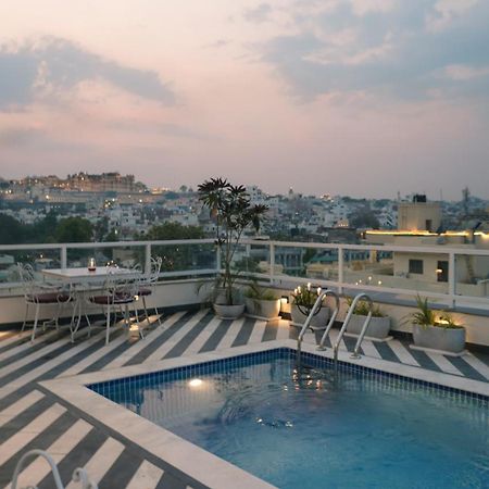 Hotel Naren Villa Udaipur Extérieur photo