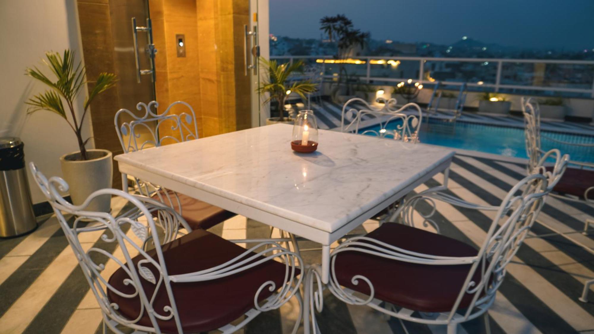 Hotel Naren Villa Udaipur Extérieur photo